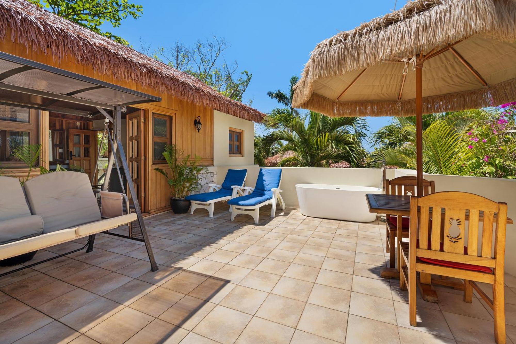 Ocean Cliff Hotel Negril Limited - Adults Only Exterior foto